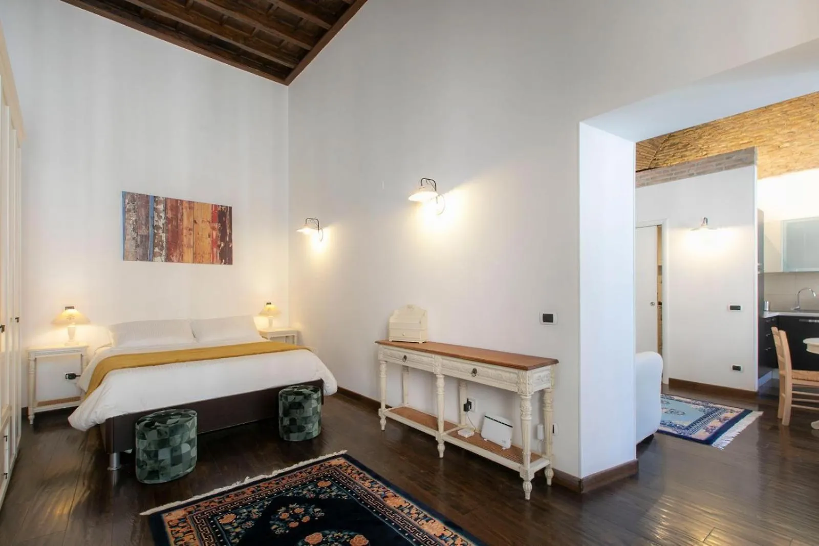 Exclusive House Ghetto Apartment Rome Italy